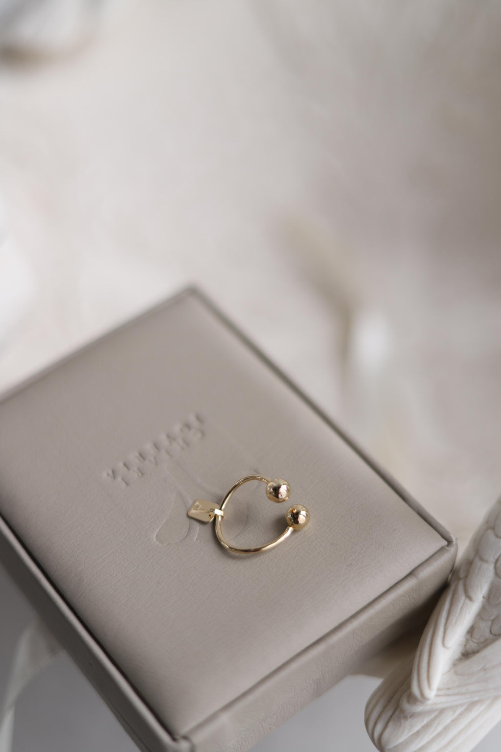 Anillo inicial Aura oro 18kt