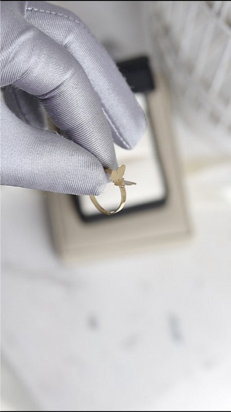 Anillo mariposa en el aire oro 18kt