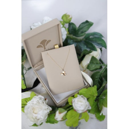 DIJE FLOR TRÍMERA ORO 18KT