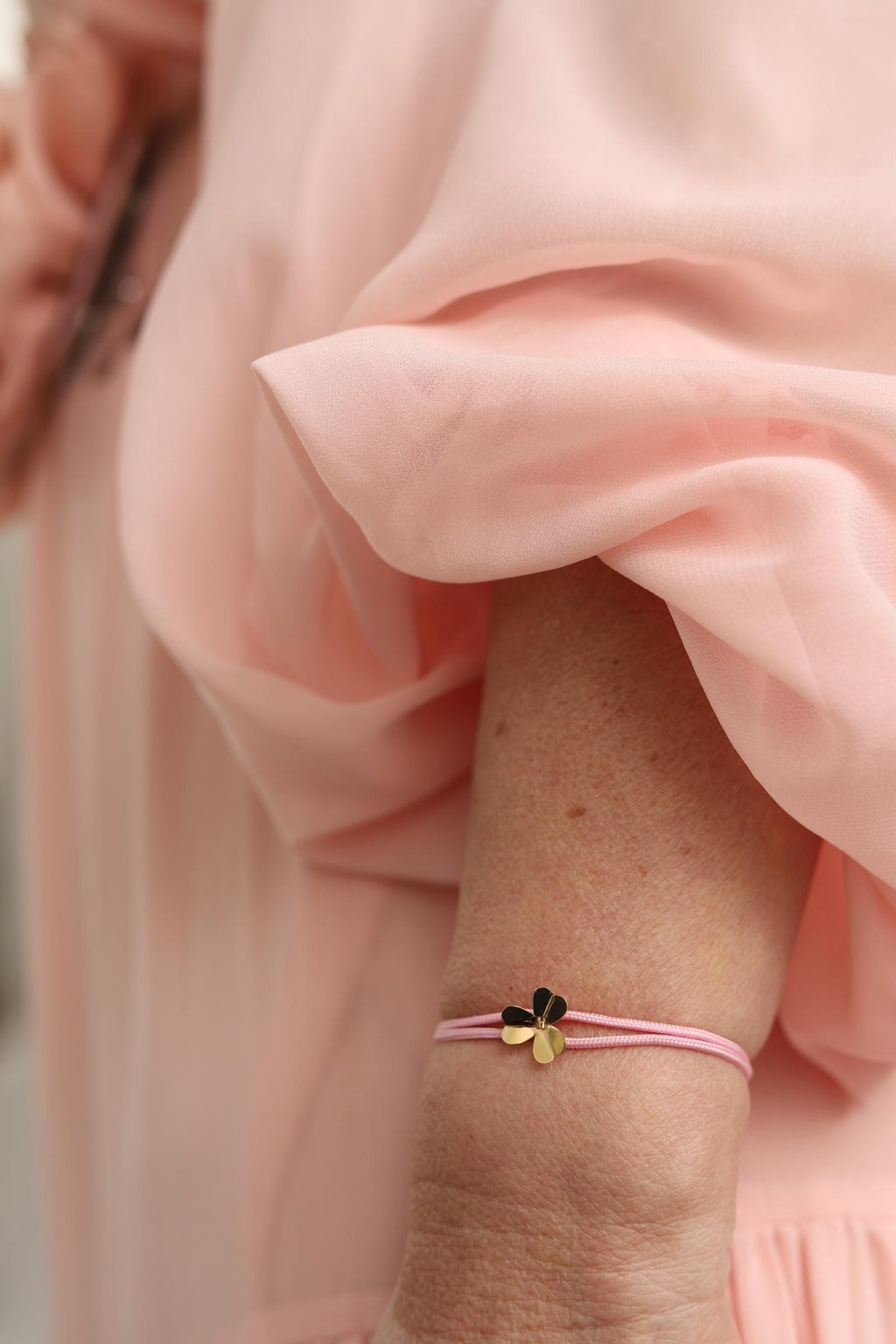 Pulsera Flor trímera Oro 18Kt