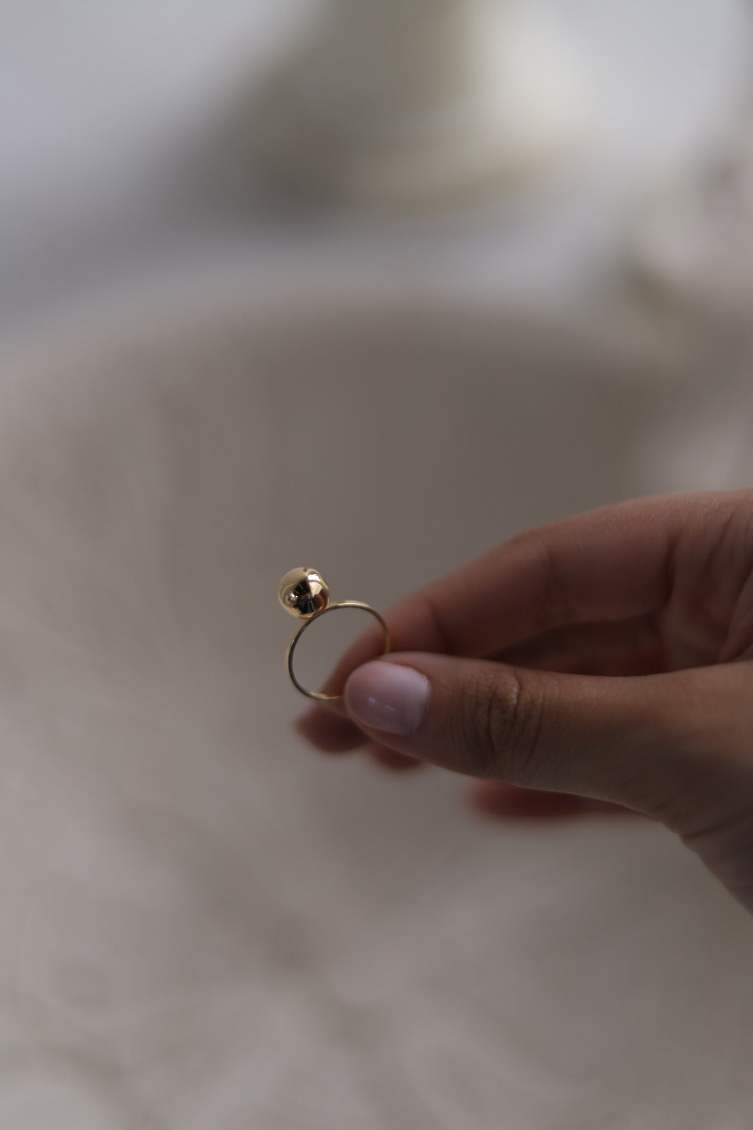 Anillo Esfera de Oro 18 kt