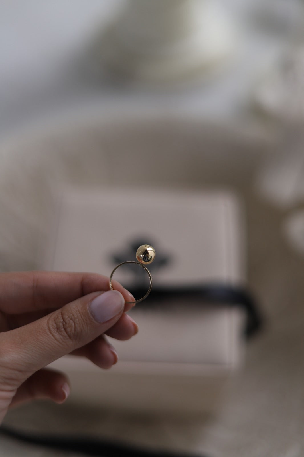 Anillo Esfera de Oro 18 kt